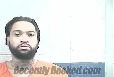Recent Mugshot Image for DESMOND DASHAWN PETTY in Breckinridge County, Kentucky