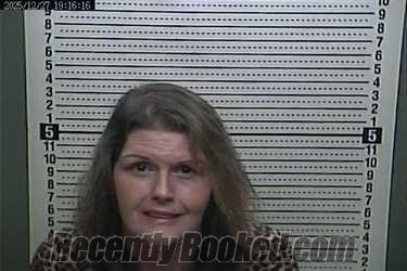 Recent Mugshot Image for AMANDA R GOODEN in Harlan County, Kentucky