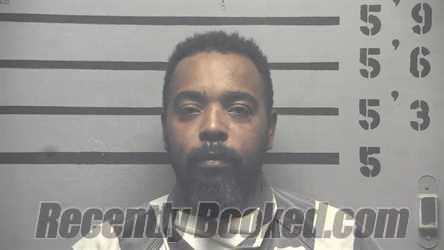 Recent Mugshot Image for DEVRON METRIAL TAYLOR in Hopkins County, Kentucky