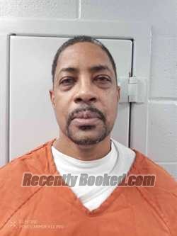 Recent Mugshot Image for DEANDRE ECHOLS in Logan County, Kentucky