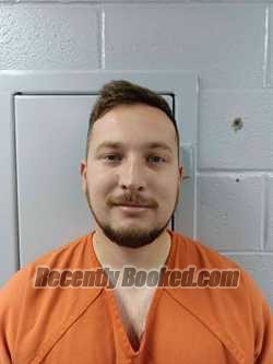 Recent Mugshot Image for DILLON HEAD in Logan County, Kentucky
