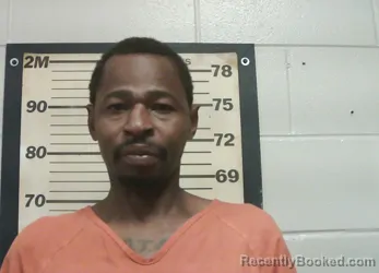 Recent Mugshot Image for SHAVAZZA SHUNTA HARRIS in Oktibbeha County, Mississippi