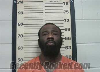 Recent Mugshot Image for ALGERNON GERELL YOUNG in Oktibbeha County, Mississippi