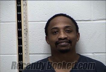 Recent Mugshot Image for MARCUS TANEAL LLOYD in Pearl River County, Mississippi