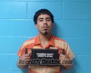 Recent Mugshot Image for Daniel Gonzalez in Chambers County, Texas