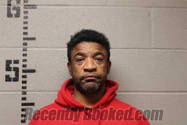 Recent Mugshot Image for ERIC LAVELLE ROBINSON in Logan County, Oklahoma