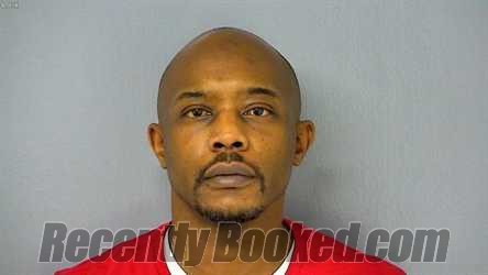 Recent Mugshot Image for DEREK JERMAINE JONES in James City County, Virginia