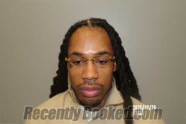 Recent Mugshot Image for TAVON LEE VINES in Russell County, Virginia