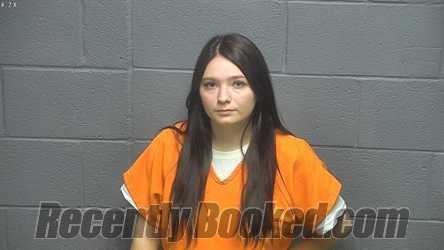 Recent Mugshot Image for TAYLOR NICOLE SMELSER in Warren County, Virginia