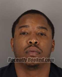Recent Mugshot Image for DERRICK GEORGE in Jefferson County, Texas