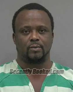 Recent Mugshot Image for TOMONDREK SCOTT MOORE in Alachua County, Florida