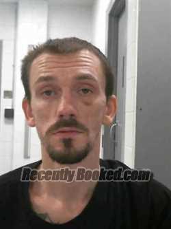 Recent Mugshot Image for ZACHARY AARON BURKE in Muscatine County, Iowa