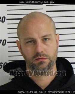Recent Mugshot Image for THOMAS ELMER REUTHER in Scott County, Iowa