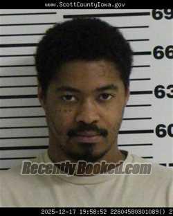 Recent Mugshot Image for ROMANCE XAVIER CLOWER in Scott County, Iowa