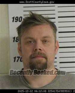 Recent Mugshot Image for TYLER TERRIL MUILENBURG in Scott County, Iowa
