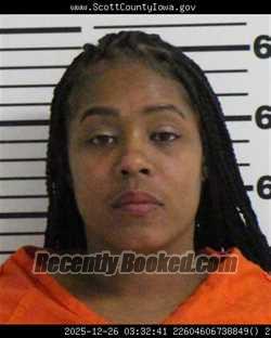 Recent Mugshot Image for DONTEA CHERI WASHINGTON in Scott County, Iowa