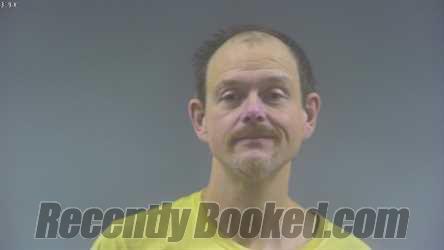 Recent Mugshot Image for EARL LEROY HOBACK in Washington County, Iowa