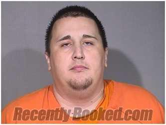 Recent Mugshot Image for RUBIN MARTINEZ in McHenry County, Illinois