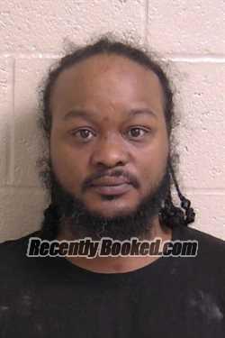 Recent Mugshot Image for CHRISTOPHER BRATTON in Madison County, Illinois