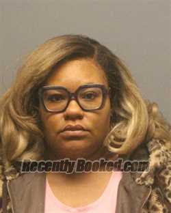 Recent Mugshot Image for TAQUESE RENE PHILLIPS in Guilford County, North Carolina