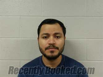 Recent Mugshot Image for BURMUDEZ MEZA, ROBERTO in Clay County, Indiana