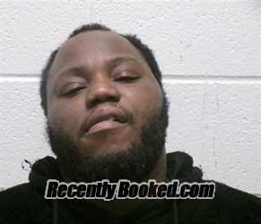 Recent Mugshot Image for RONALD DAQUAN DAVIS in Henderson County, North Carolina