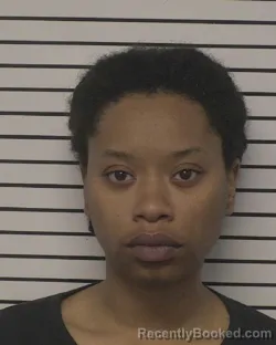 Recent Mugshot Image for IREANNA JALETTA WOMBLE in Iredell County, North Carolina