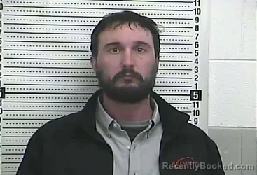 Recent Mugshot Image for ETHAN THOMAS GOODPASTOR in Casey County, Kentucky