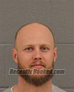 Recent Mugshot Image for RYAN ANDREW LIND in Mecklenburg County, North Carolina