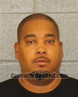 Recent Mugshot Image for AHRONDE CARLTON in Mecklenburg County, North Carolina