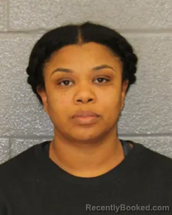 Recent Mugshot Image for TENIECE RENEE TARVER in Mecklenburg County, North Carolina
