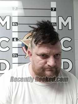 Recent Mugshot Image for JOHN HALL in Madison County, Kentucky