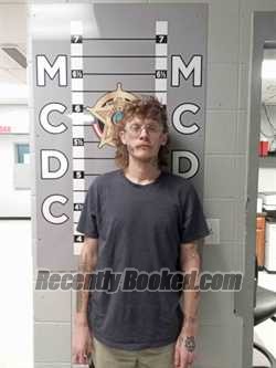 Recent Mugshot Image for HUNTER COX in Madison County, Kentucky