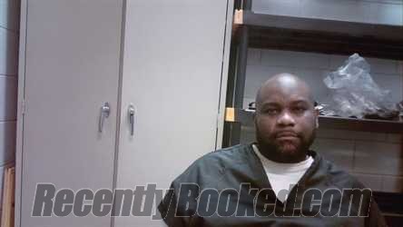 Recent Mugshot Image for DEQUILLIAM N MCCLURE in Pike County, Kentucky