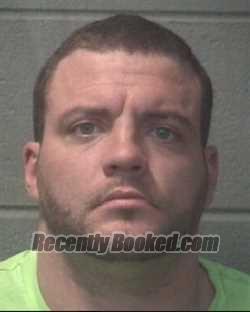 Recent Mugshot Image for DUSTIN LEE TURNER in Onslow County, North Carolina