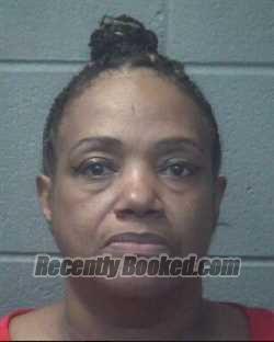 Recent Mugshot Image for LAVONNIA TURNER OWENS in Onslow County, North Carolina