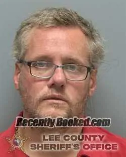 Recent Mugshot Image for SCOTT MATTHEW CARROLL in Lee County, Florida