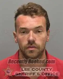 Recent Mugshot Image for MICHAEL OCONNOR in Lee County, Florida