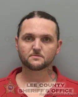 Recent Mugshot Image for JUSTIN DAVID GUAY in Lee County, Florida