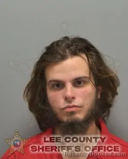 Recent Mugshot Image for ADRIAN DARIEL ALMAGUER PEREZ in Lee County, Florida