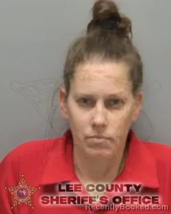 Recent Mugshot Image for KELLY L WOOD in Lee County, Florida