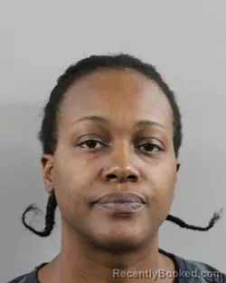 Recent Mugshot Image for LAQUISHA WOODARD in Polk County, Florida