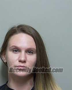 Recent Mugshot Image for KRISTIN MICHELLE WOODS in Putnam County, Florida