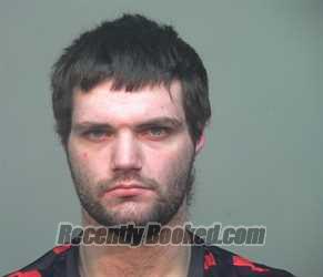 Recent Mugshot Image for HUNTER LEE WELLS in Athens County, Ohio