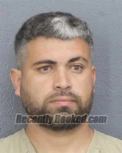 Recent Mugshot Image for ARTURO RODRIGUEZ ALVAREZ in Broward County, Florida