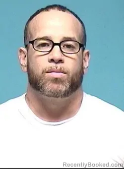 Recent Mugshot Image for CARLOS Junior MUNIZ in Lorain County, Ohio