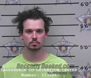 Recent Mugshot Image for DUSTIN FOX WEIGART in Lauderdale County, Alabama