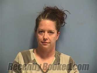 Recent Mugshot Image for MALEAH SALLINGER in St Tammany Parish, Louisiana