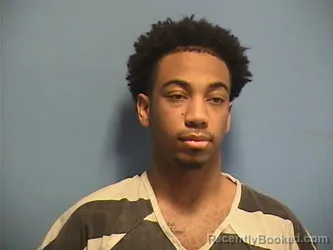 Recent Mugshot Image for LARENZ GULLAGE in St Tammany Parish, Louisiana