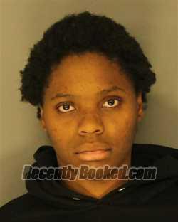 Recent Mugshot Image for JAZMINE M WASHINGTON in Essex County, New Jersey